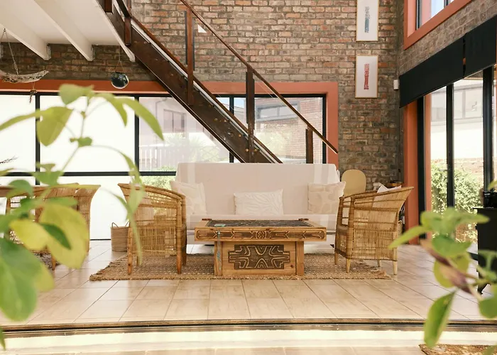 Siesta De Ron Wilderness Beach House, 10 Or 6 Or 4 Sleeper Seconds From The Ocean