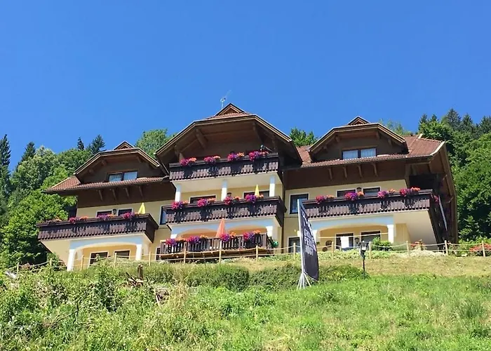 Mathiasl Panorama Holiday Apartments Bodensdorf
