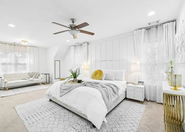 Luxurious Home In N Buckhead With Inlaw Suite Atlanta