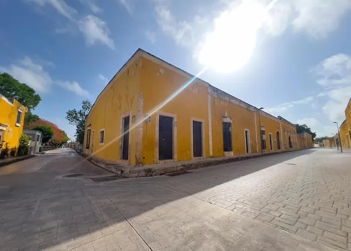 Villa Colonial Oasis With Private Pool,Walk To Main Square Izamal