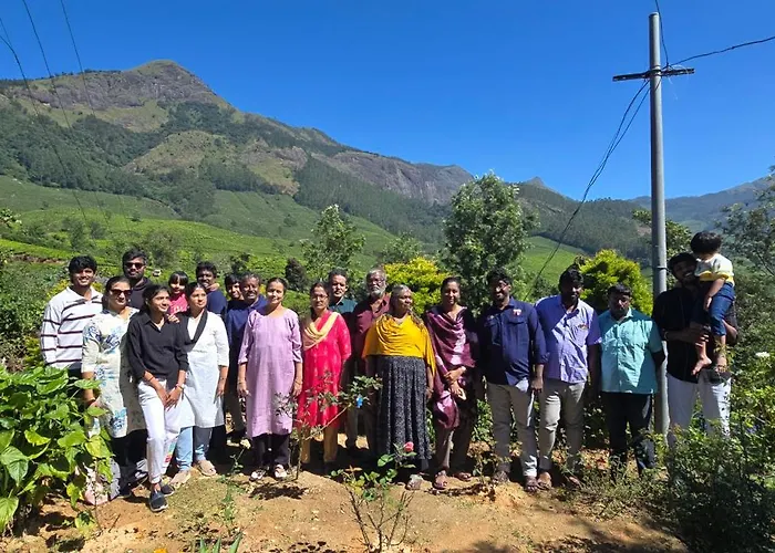 Jungle Stay Tent And Cottage Munnar