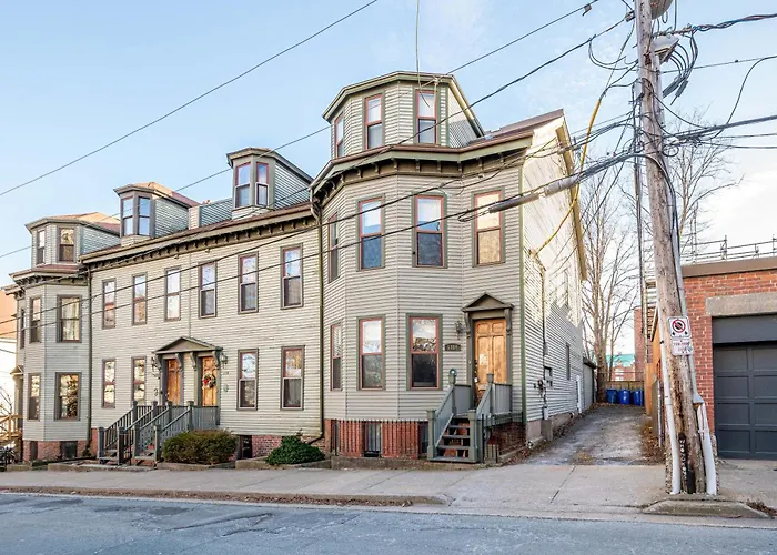 Villa Luxury Boutique Townhouse In The Heart Of Halifax