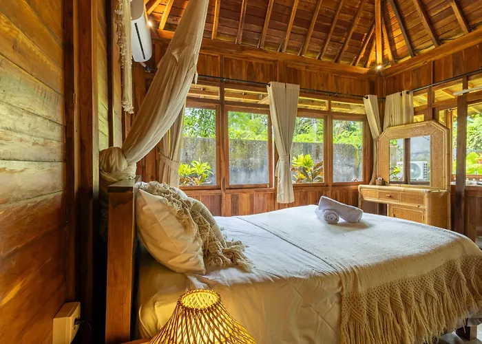 Private 1Br Joglo Villa In Ubud