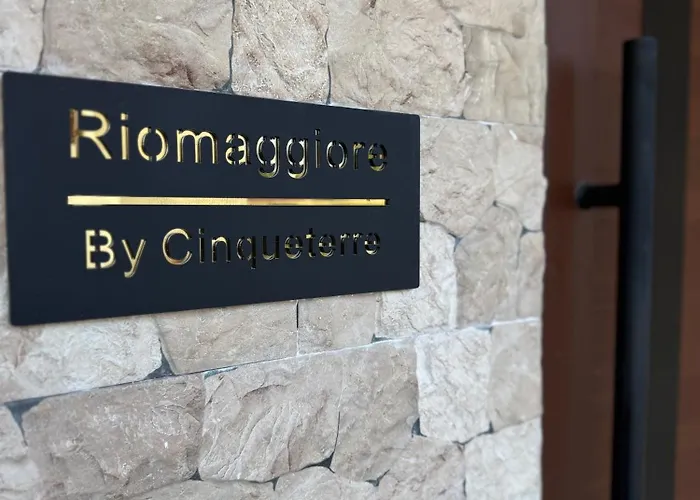 Riomaggiore- By Cinque Terre Italian Villa Isabela