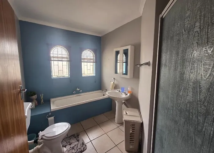 Relaxing & Spacious Family Home Bloemfontein