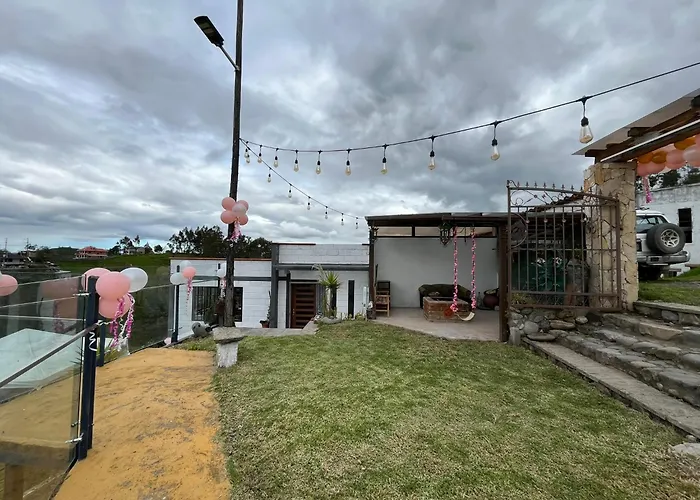 Villa Casa Con Vista Unica A 10 Minutos De Cuenca