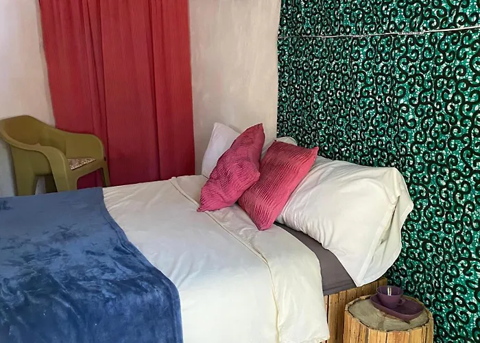 Ferienwohnung Bush Baby Compound Gunjur