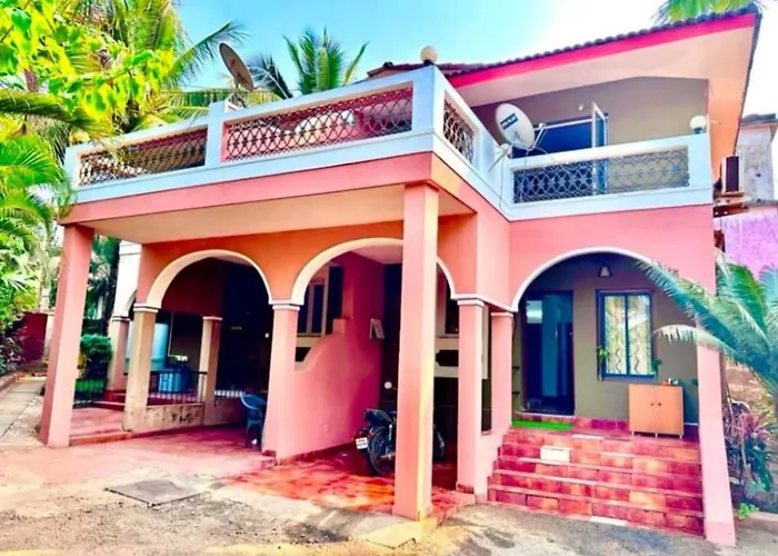 Spacious 2 Bhk Candolim Goa Villa!