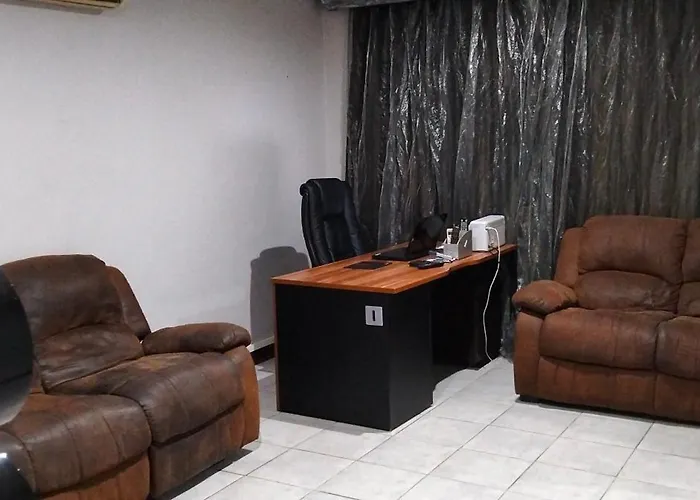 Diamondfield Trading Guesthouse Kimberley
