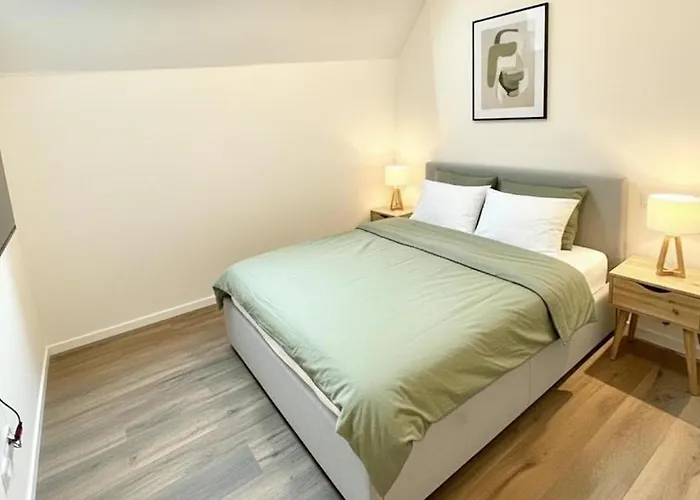Rooms At Universite Libre De Bruxelles
