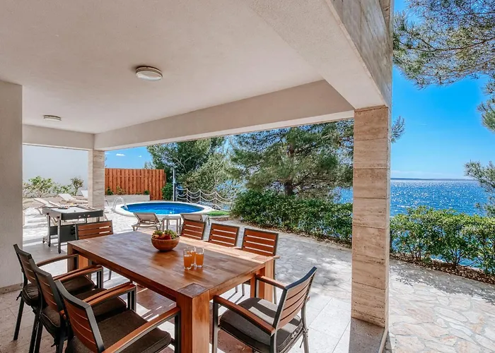Holiday Home Villa Kalipso By Interhome Starigrad Paklenica