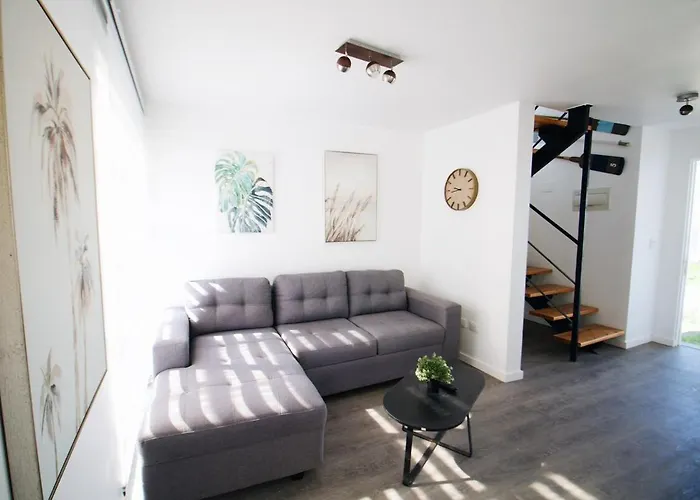 Moderna Casa En Condominio Los Pinos, El Tabo