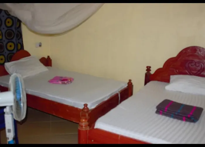 Family-Friendly Guest Room Retreat In Mwanza With Mountain Views
