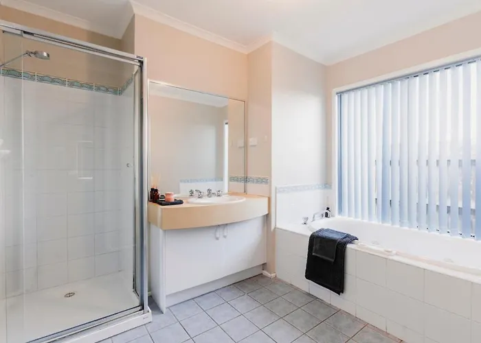 Saltwater Shores - Pet Friendly - Sleeps 10 Portarlington