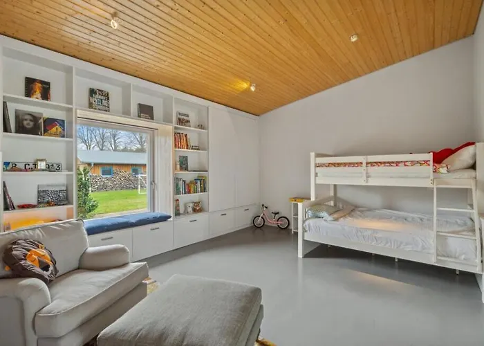 Annenwalde Country House 4 Bedrooms With Sauna Templin