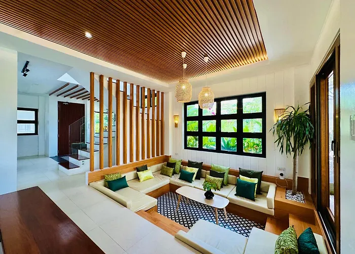 Modern Tropical Home In The City Of Smile Bacolod