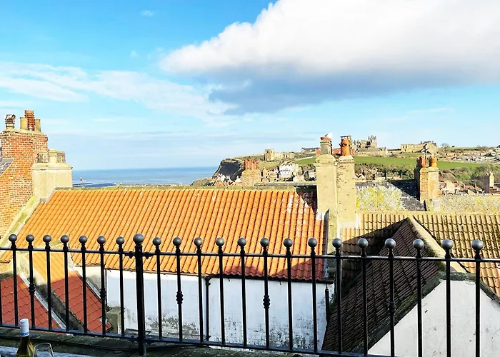 Villa Seascape Heights Whitby