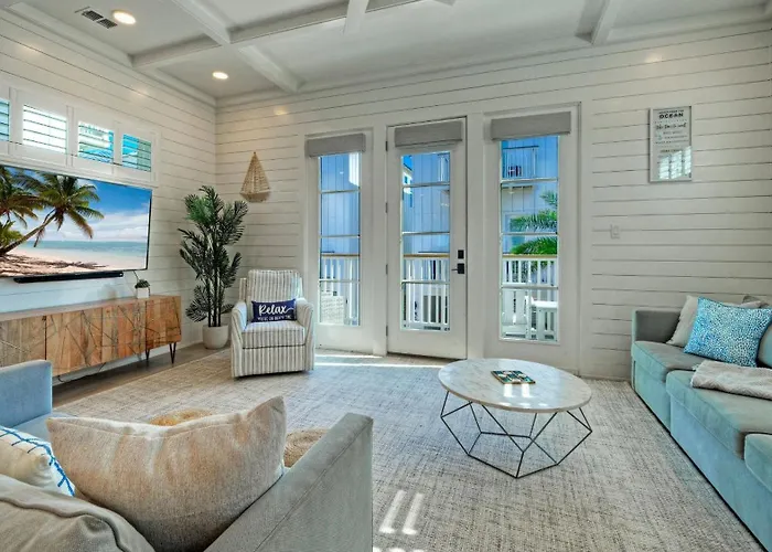 Port A Pool Home • Direct Boardwalk Beach Access Villa Blanca By Avantstay Port Aransas