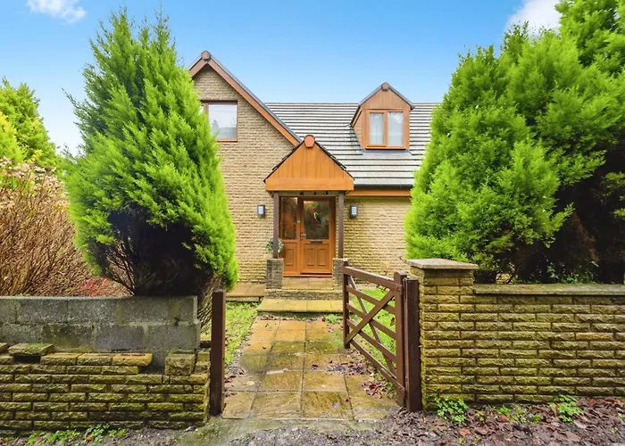 Peaceful Nature Reserve Edge Getaway Deluxe Annexe Swansea