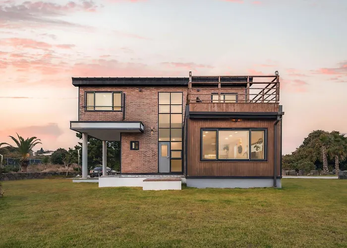 Jeju Soha Stay Pet-Friendly Pension Seogwipo