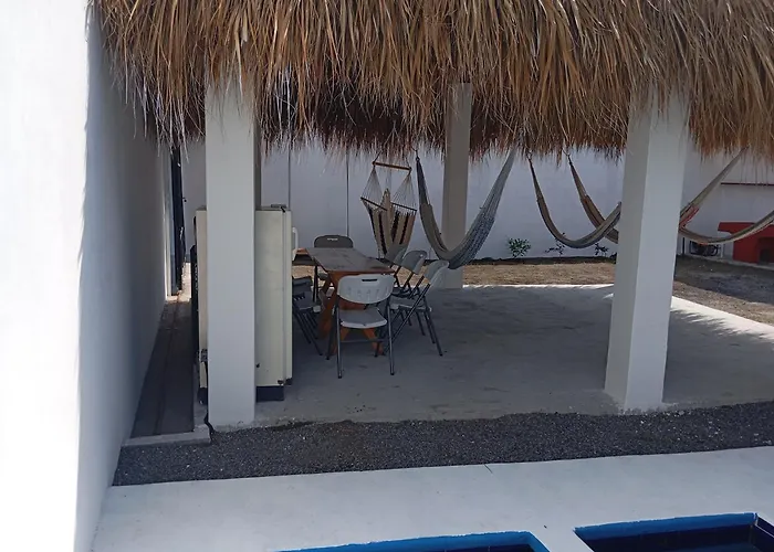 Bello Chalet En Playa De Monterrico