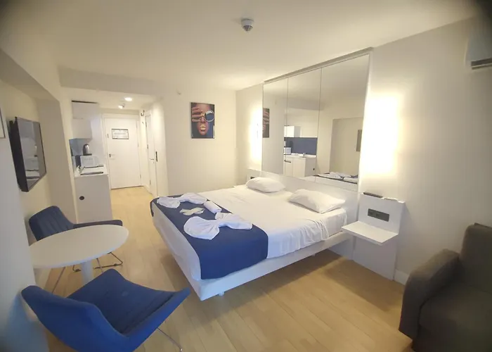Apart Hotel ORBI CITY Batumi Dream 5 stars