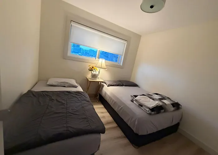 Vancouver Downtown Apartment - Walk To Skytrain & Bc Place, Free Parking