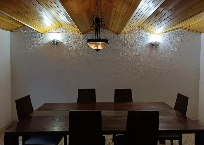 Large, Comfortable House Perfect For 12 People Bogotá