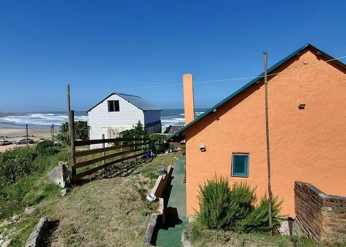Villa La Casa De Ludi Frente Al Mar En Punta Del Diablo