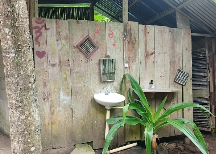 Hostal Casa El Rincon Madera Lodge Palomino