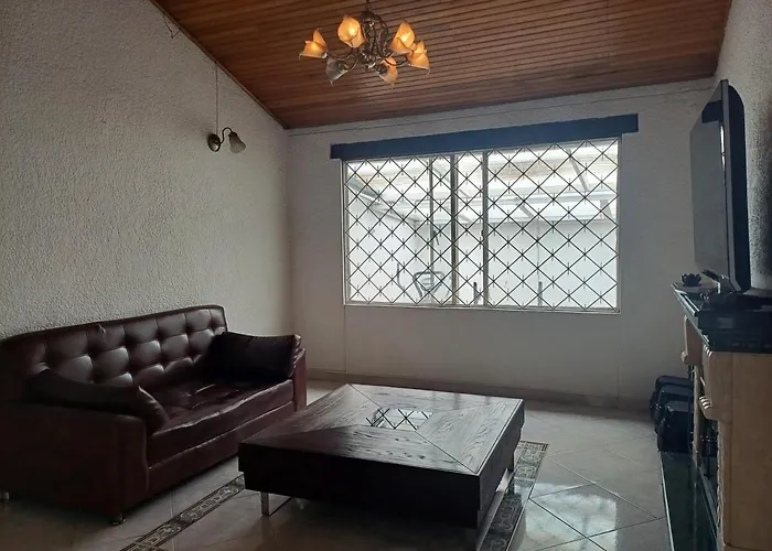 Large, Comfortable House Perfect For 12 People Bogotá