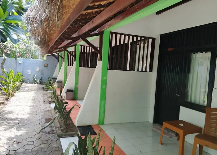 Menowall Sea Garden Guesthouse Gili Trawangan