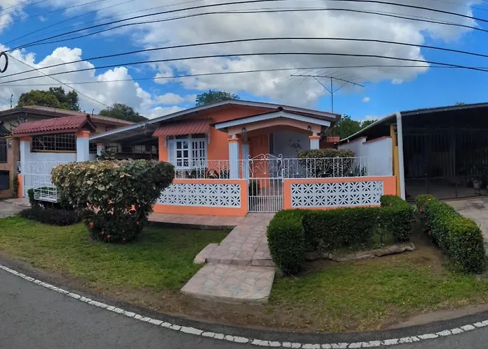 Hostal Economico Y Centrico En David Chiriqui - Residencial Dona Nilsa