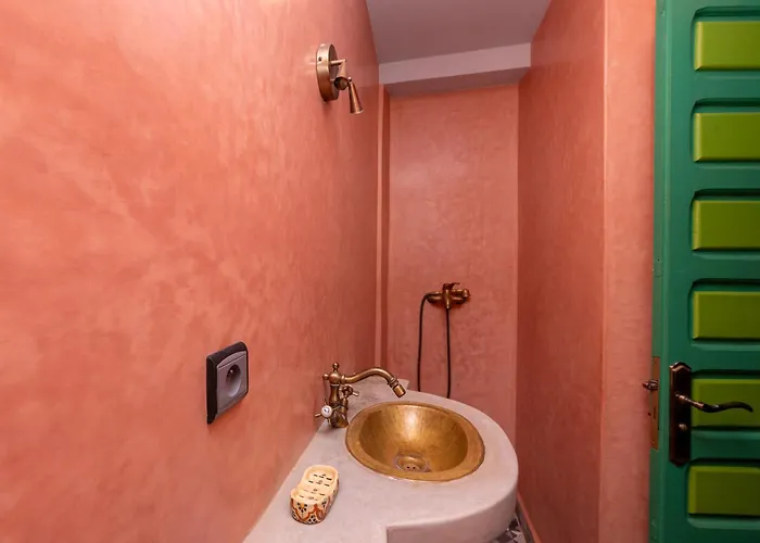 Riad Marrakech 88 Retro Chic 3 Rooms With Shared Pool Marrakesch