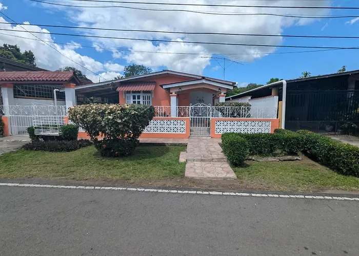 Hostal Economico Y Centrico En David Chiriqui - Residencial Dona Nilsa
