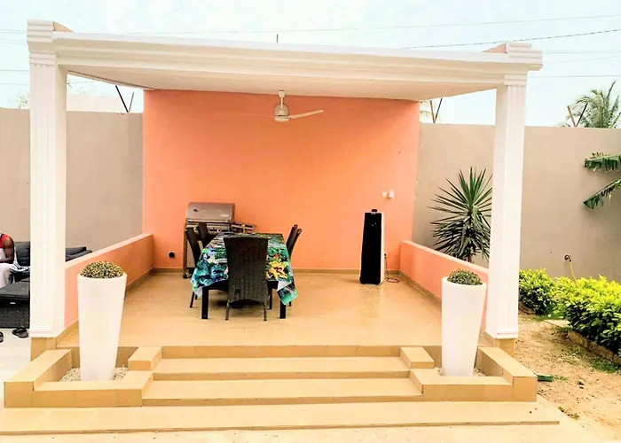 Casa Serena Saly