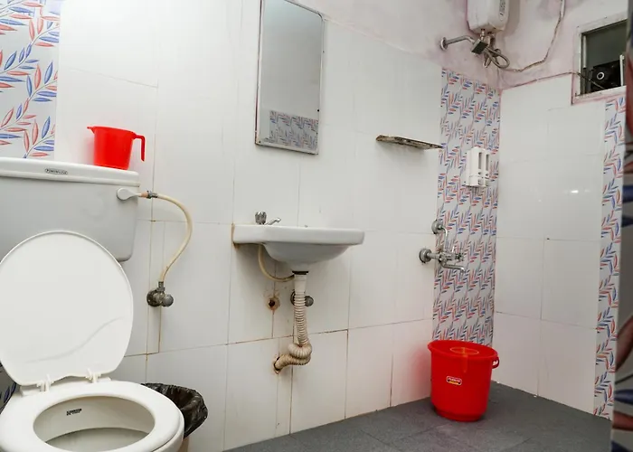 December Holiday Inn 3 Bedroom House With A Hall And A Basic Kitchen Tamilnadu - Tamilnadu - Kodaikanal
