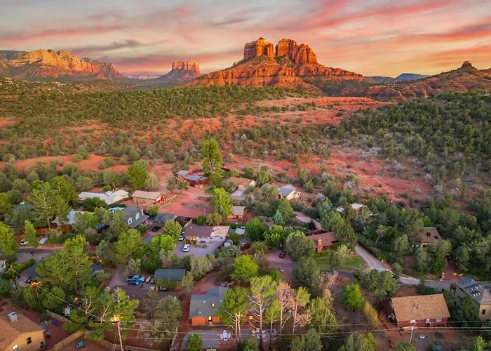 Villa Sedona Sanctuary, Walk To Cathedral Rock And Oak Creek, Hot Tub