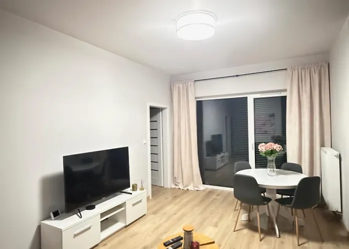 Apartament Komfortowy Self Check-In 3 Sypialnie & 2 Miejsca Parkingowe Posen