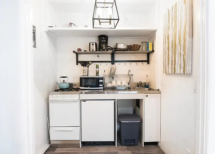 Cozy Studio By Rodeo Drive Los Angeles