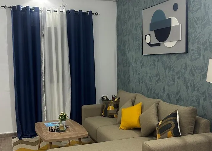 Apartment With 2 Bedrooms And An Accessible Living Room Dakar