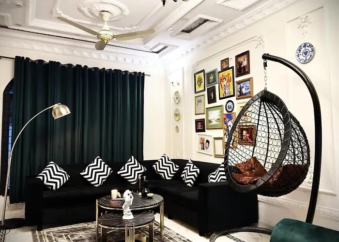Somewhere Tonite Bnb Lahore