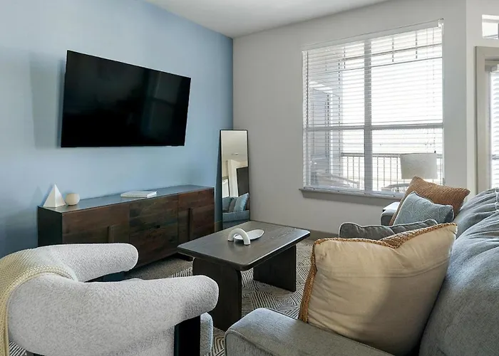 Landing Apartments - The Grayson Houston