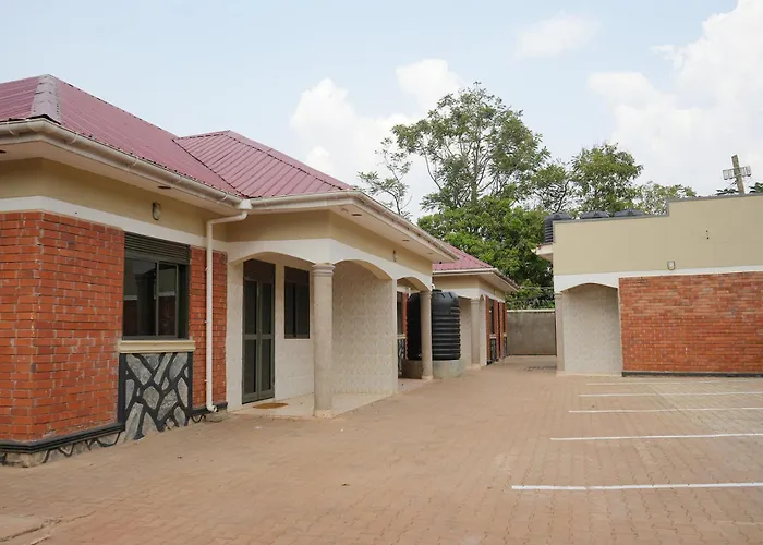 Ferienwohnung Richard & Lilly Courts Gulu