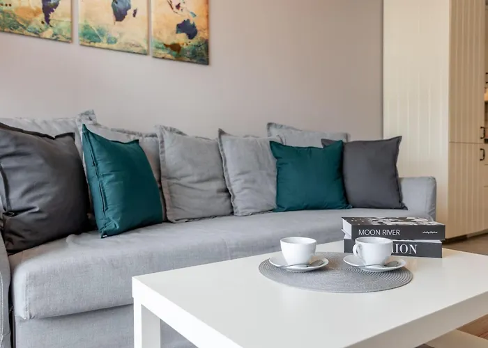 Apartment Zuza Mit Schoenem Sonnenbalkon By Interhome Swinemünde