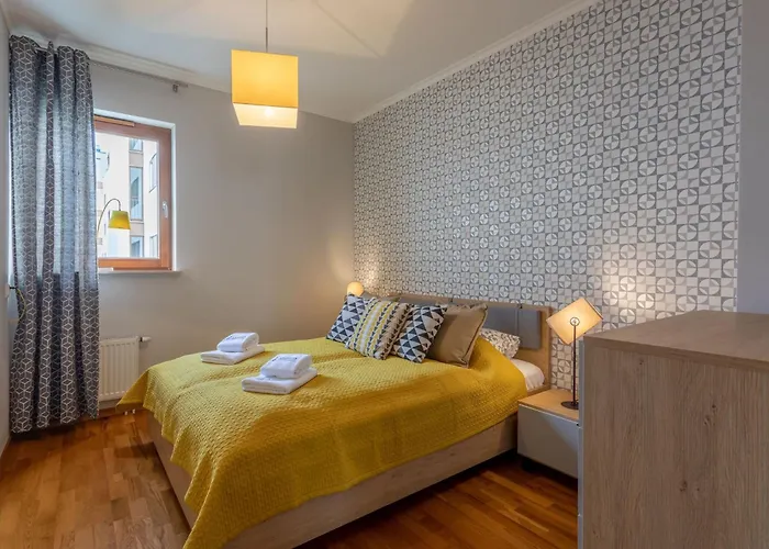 Apartment Wohnung Platan 3 - Urlaub Auf Der Insel Usedom By Interhome Swinemünde