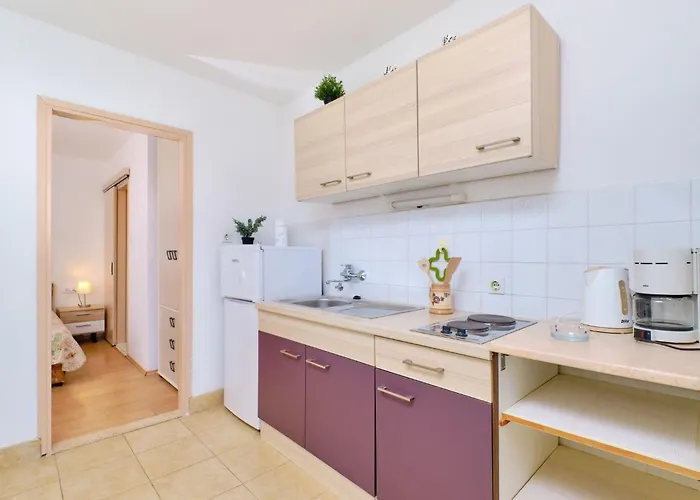 Apartment Mit Terrasse By Interhome Mali Lošinj
