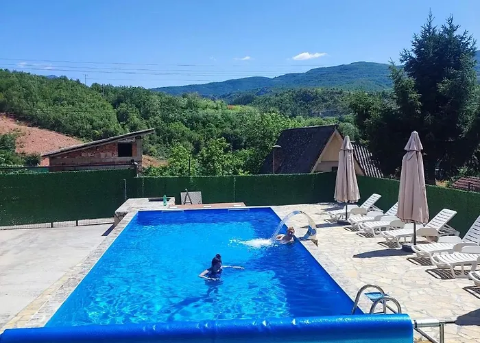 Bazen Jelasnica 1 Ni
