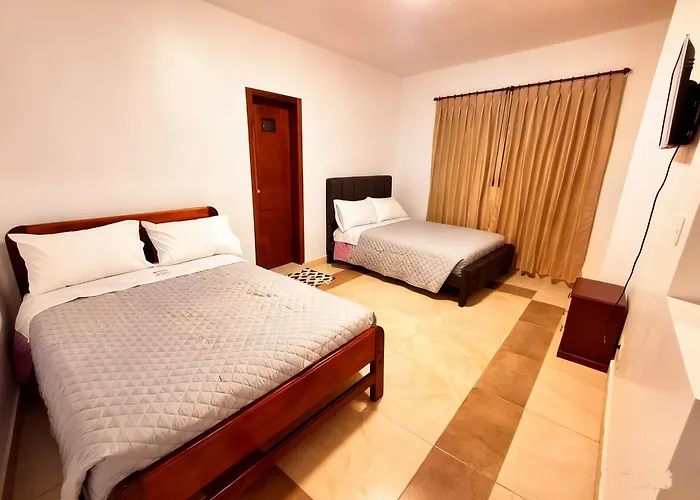 Ferienwohnung Residencial House Alex' Baños