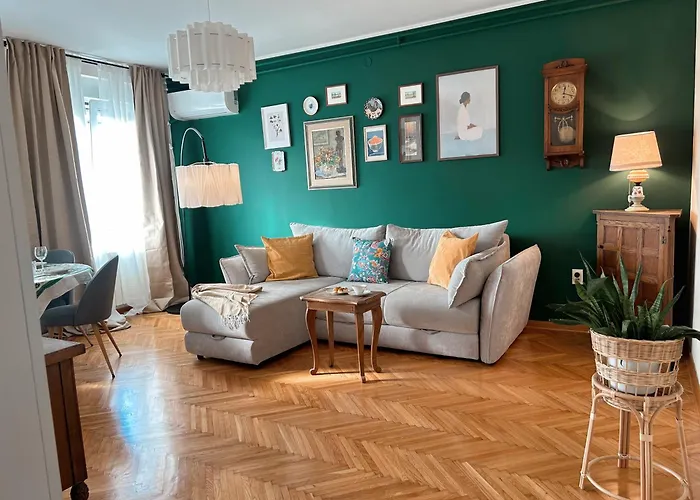 Sunny Antique Stay - Near Fortress Belgrad